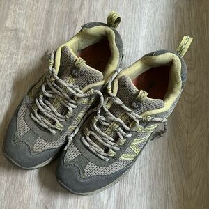 Merrell women’s low hiking shoe